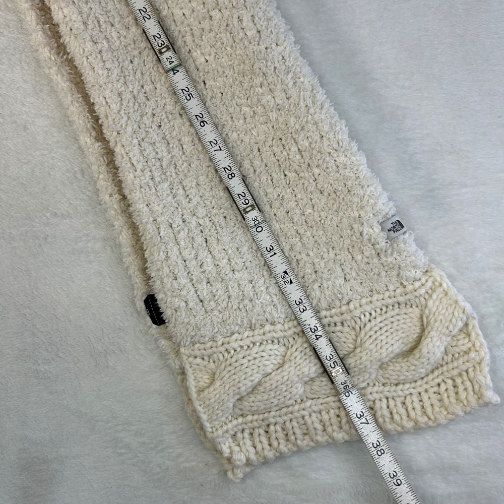 The North Face Gorpcore Cable Knit Plush Scarf OS Cream Winter Cabin - Picture 6 of 6
